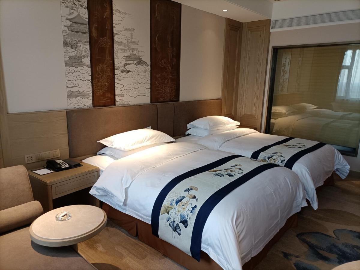 Baoying Jinling Hotel Luaran gambar